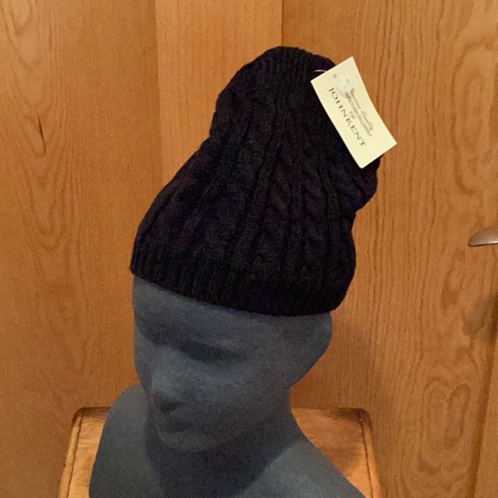 Black Knit Beanie